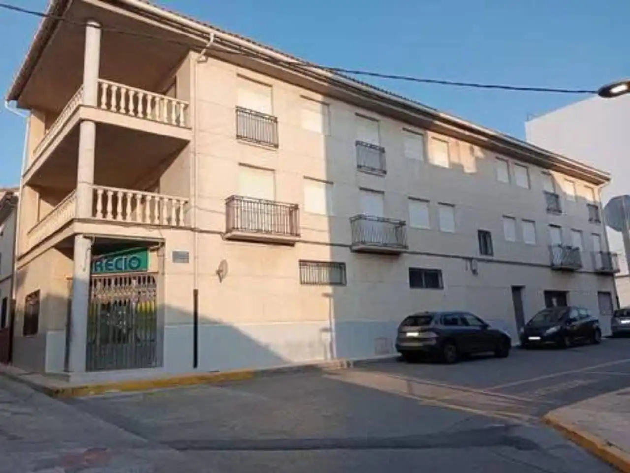 Vista exterior de Edifici en venda en Alfarrasí