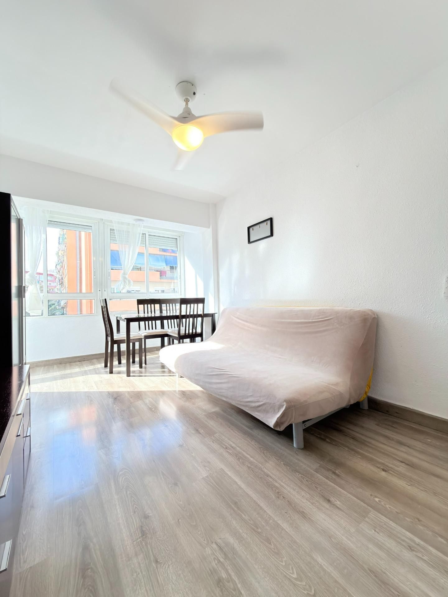 Piso en venta en Calle Enrique Monsonís Domingo, Pla de Bon Repós, Pla - Carolinas