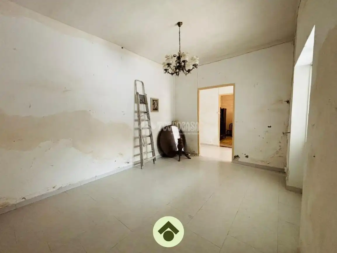 Detached homes for sale in El Carpio