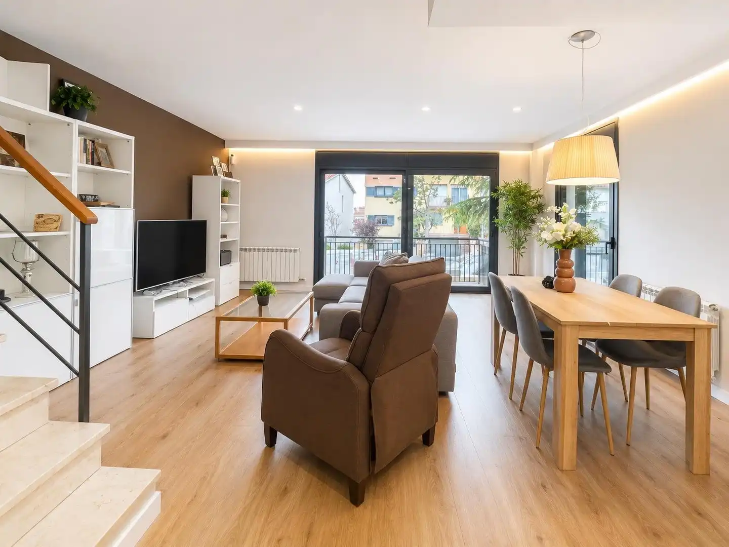 Sala de estar de Casa o chalet en venta en Argentona con Aire acondicionado, Calefacción y Parquet