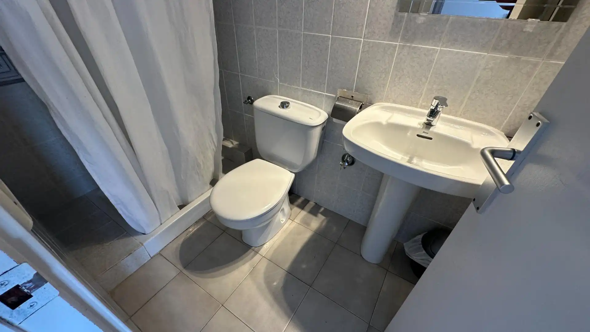 Badezimmer von Gebäude zum Verkauf in L'Estartit