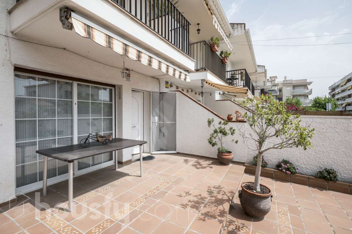 Terrace of Single-family semi-detached for sale in Cubelles  with Air Conditioner, Heating and Private garden