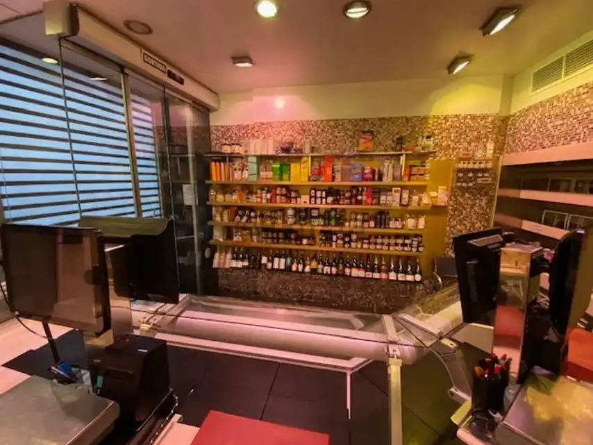 Local commercial en cession à Centre - Passeig i Rodalies, imagen 2