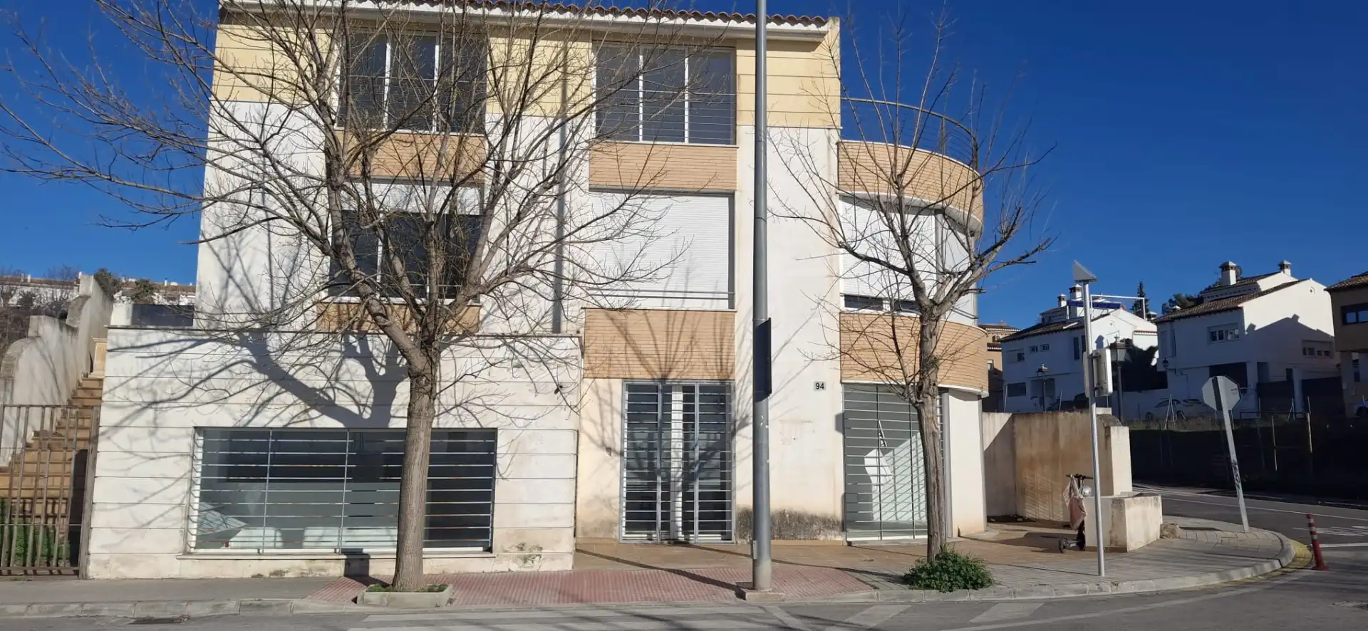 Vista exterior de Local de alquiler en Huétor Vega con Aire acondicionado y Terraza