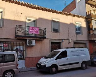 Vista exterior de Pis en venda en Membrilla amb Terrassa