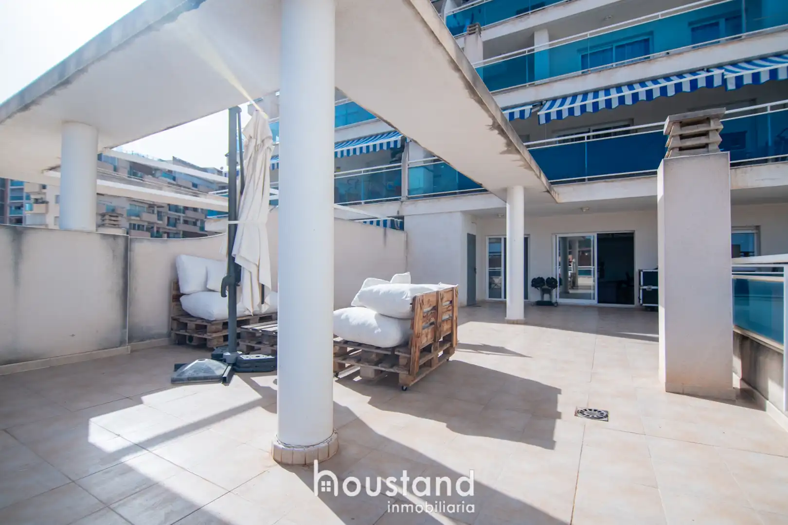 Ático con piscina en venta en Carrer Llevant, imagen 2