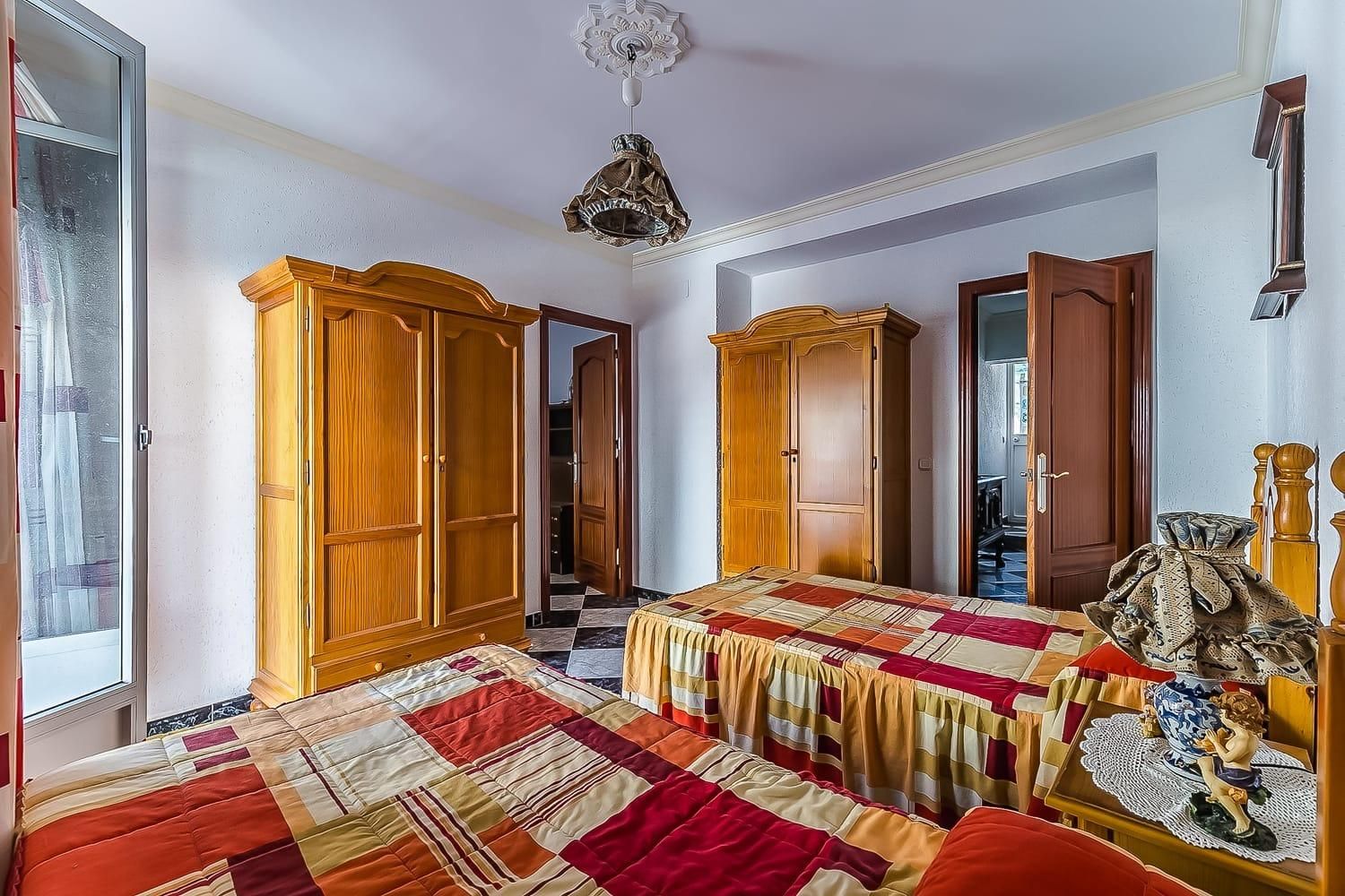 Dormitori de Casa o xalet en venda en Valle de Abdalajís amb Aire condicionat, Terrassa i Balcó