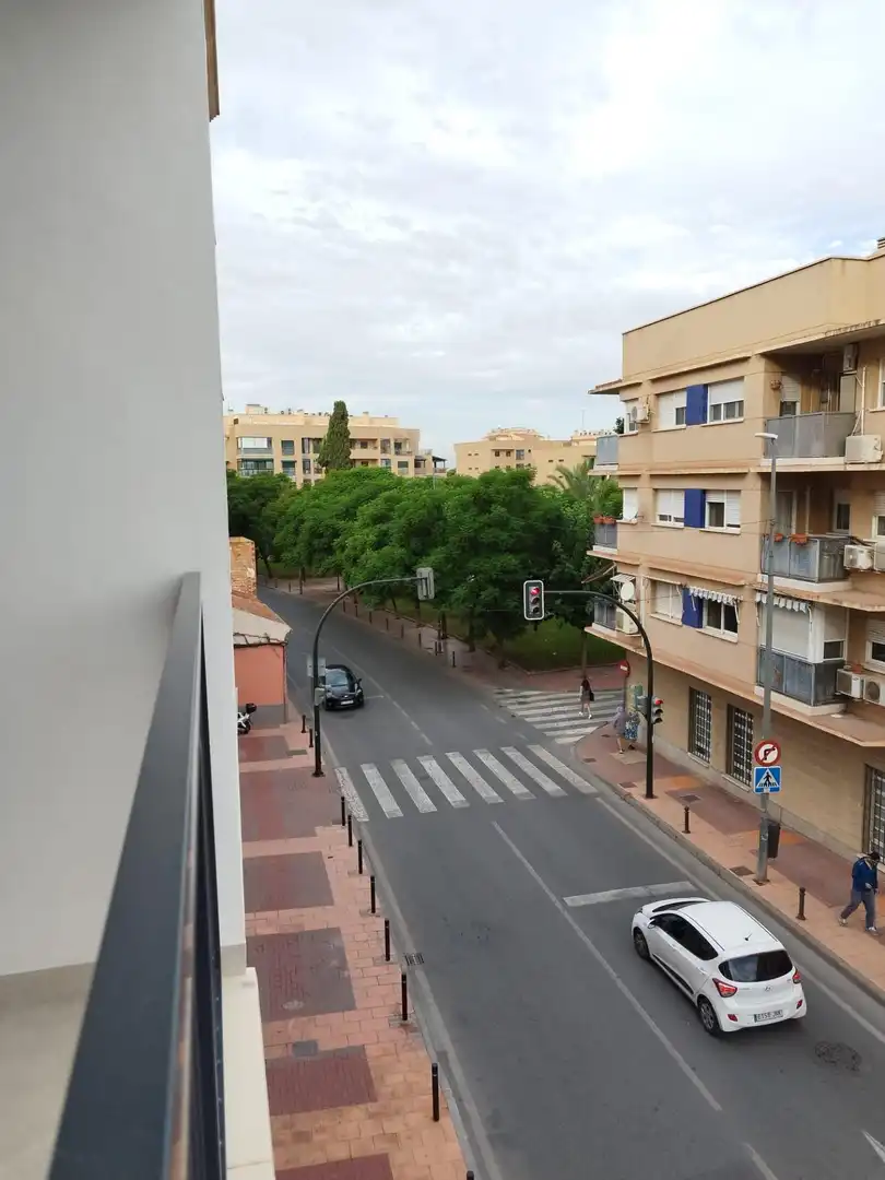 Piso de alquiler en Avenida de Juan Carlos I, Santo Angel