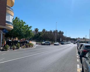 Vista exterior de Apartament en venda en Torrevieja amb Terrassa i Moblat