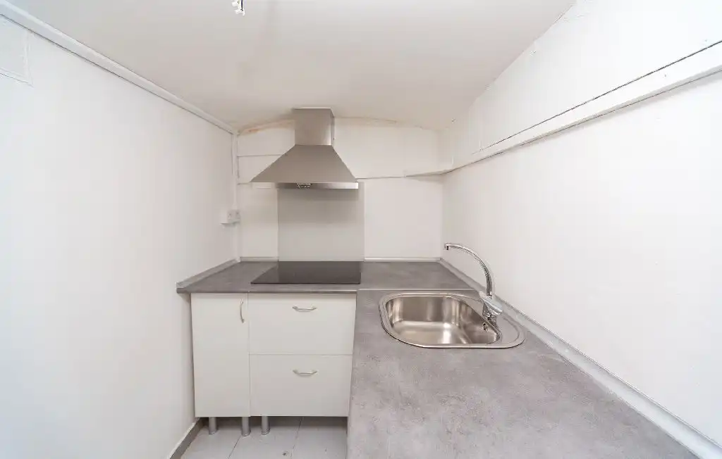 Cocina de Estudio en venta en Barcelona con Calefacción