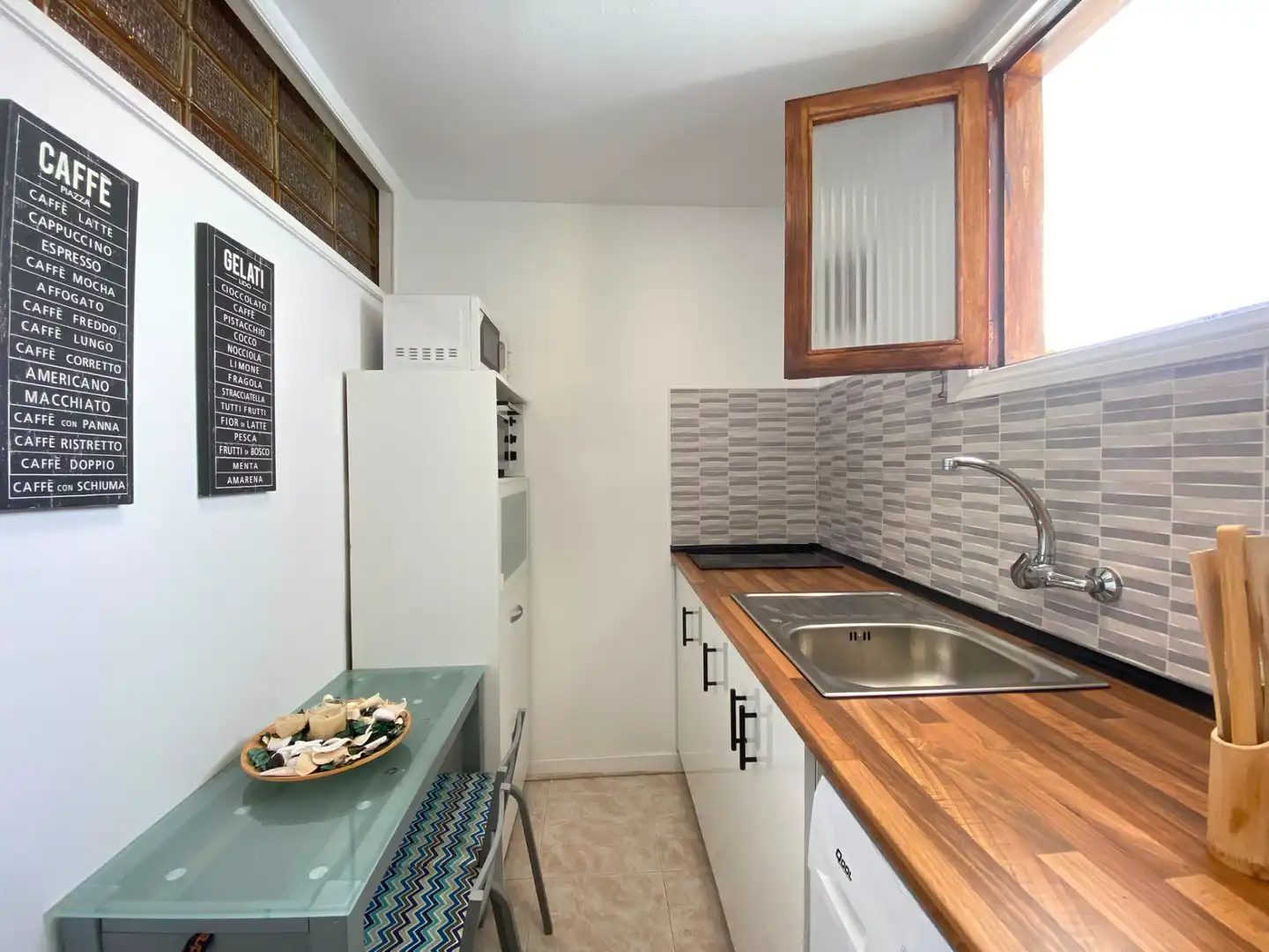 Kitchen of Flat for sale in San Bartolomé de Tirajana  with Private garden, Terrace and Furnished