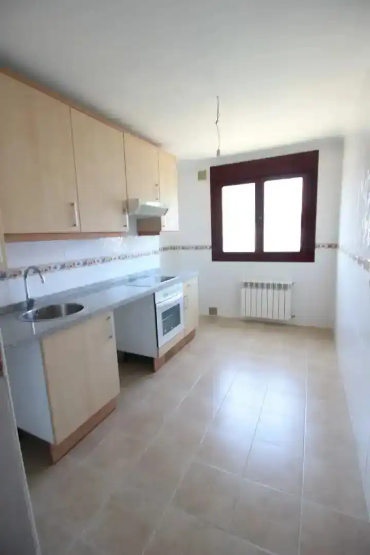 Appartamento di nuova costruzione con ascensore in vendita a Calle Isla de la Erbosa, imagen 3
