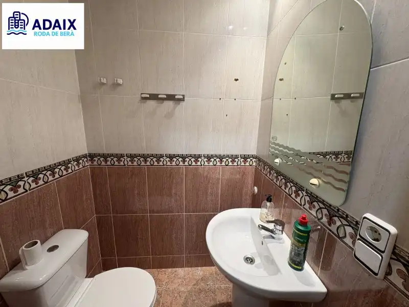 Commercial properties for sale in Roda de Berà