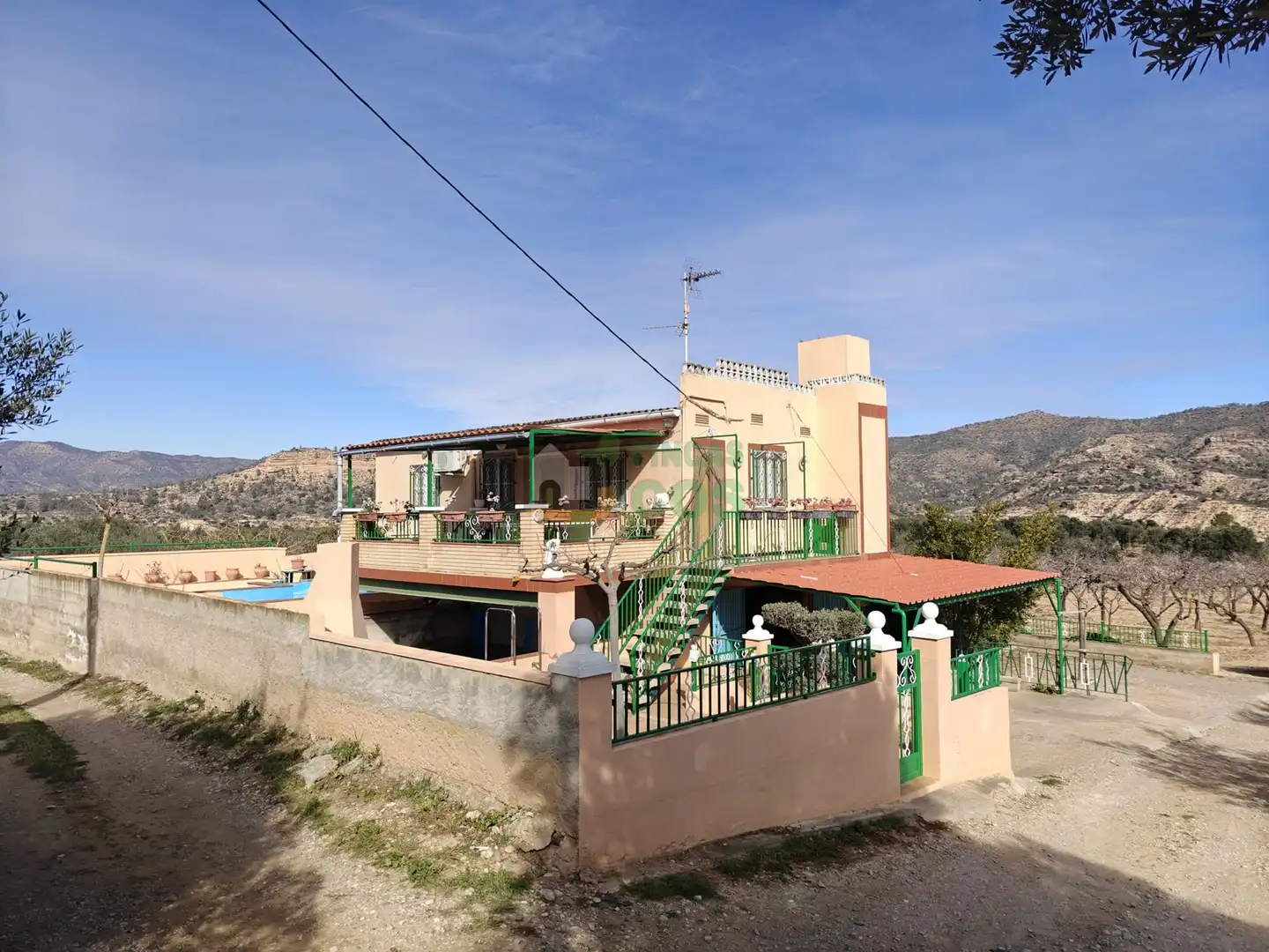 Casa amb terrassa en venda a Riba-roja d'Ebre