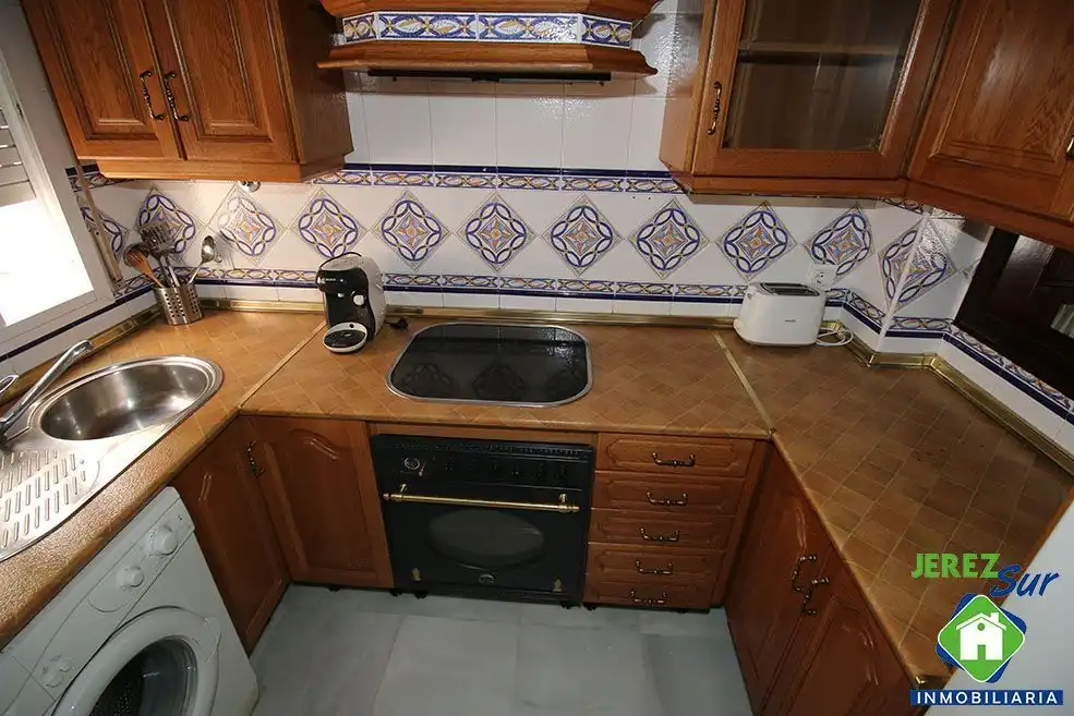 Cocina de Casa adosada en venta en Jerez de la Frontera con Aire acondicionado, Calefacción y Terraza