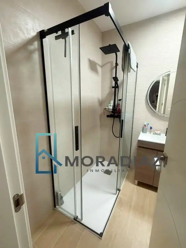 Baño de Piso en venta en Don Benito con Aire acondicionado, Parquet y Terraza