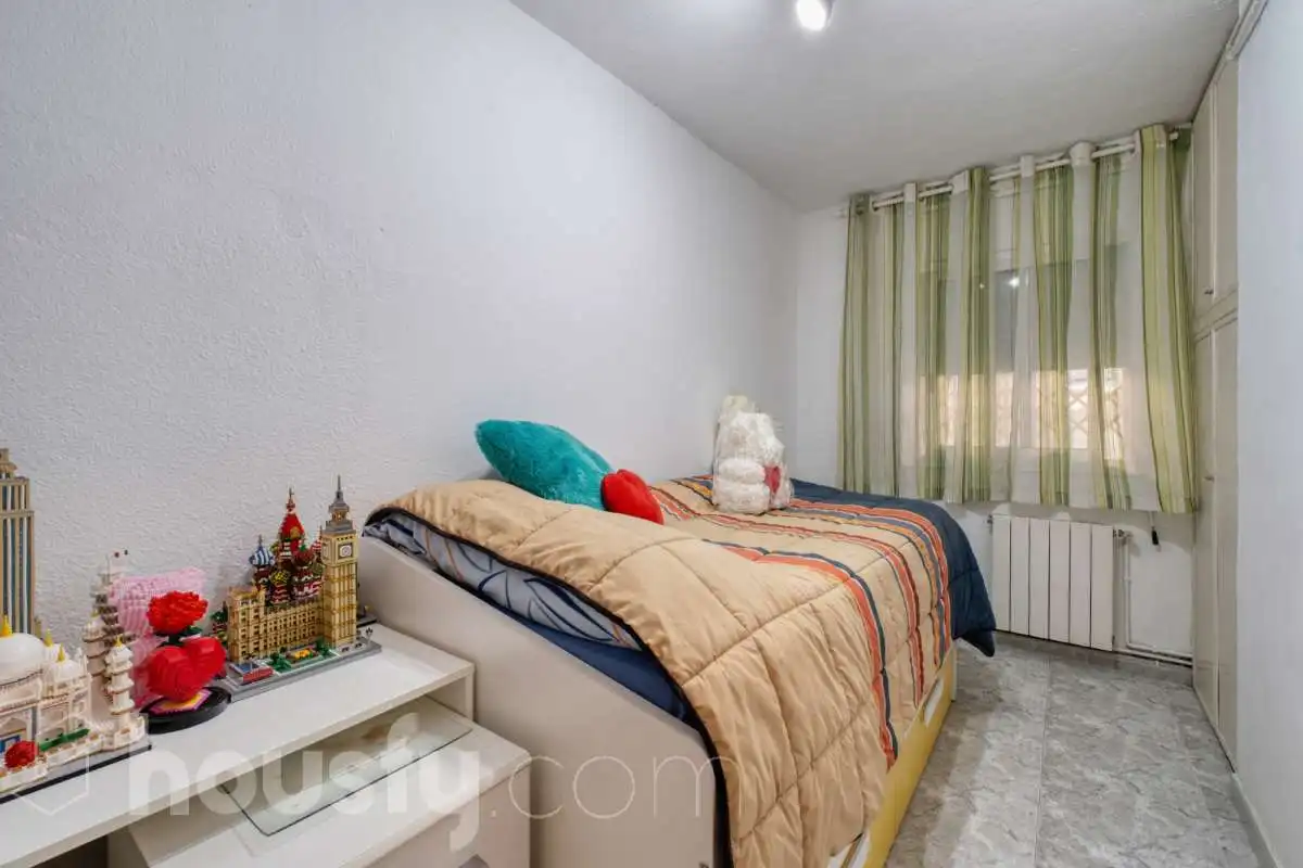 Bedroom of Flat for sale in Vilafranca del Penedès  with Air Conditioner, Heating and Storage room