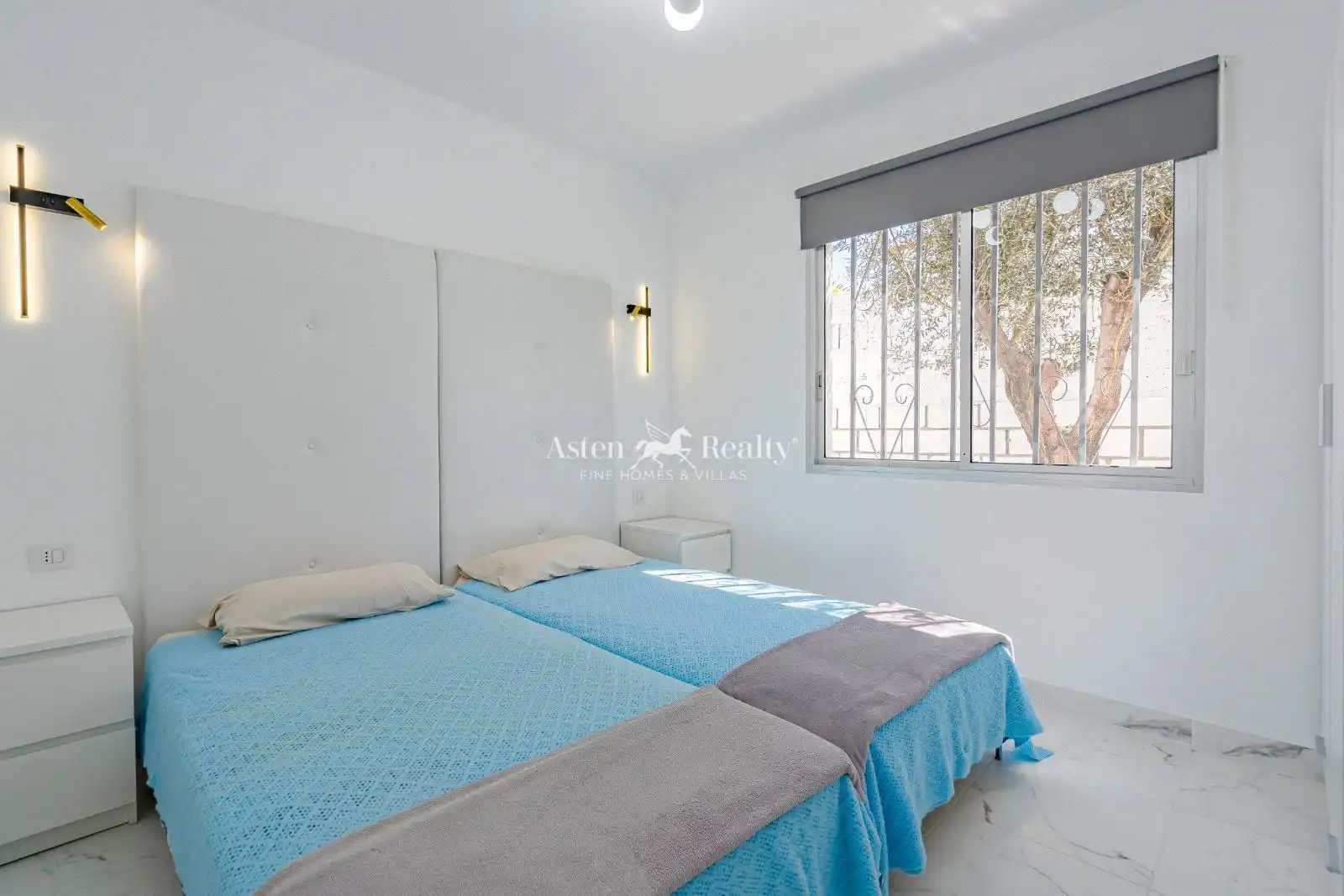 Dormitori de Casa o xalet en venda en Adeje amb Aire condicionat, Terrassa i Traster
