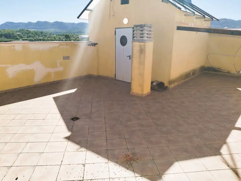 Terrassa de Casa adosada en venda en Llocnou d'En Fenollet amb Aire condicionat, Terrassa i Traster