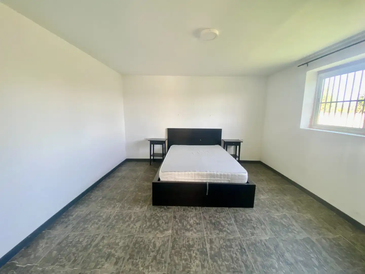 Houses for sale in Pinseque  with Heating and Private garden
