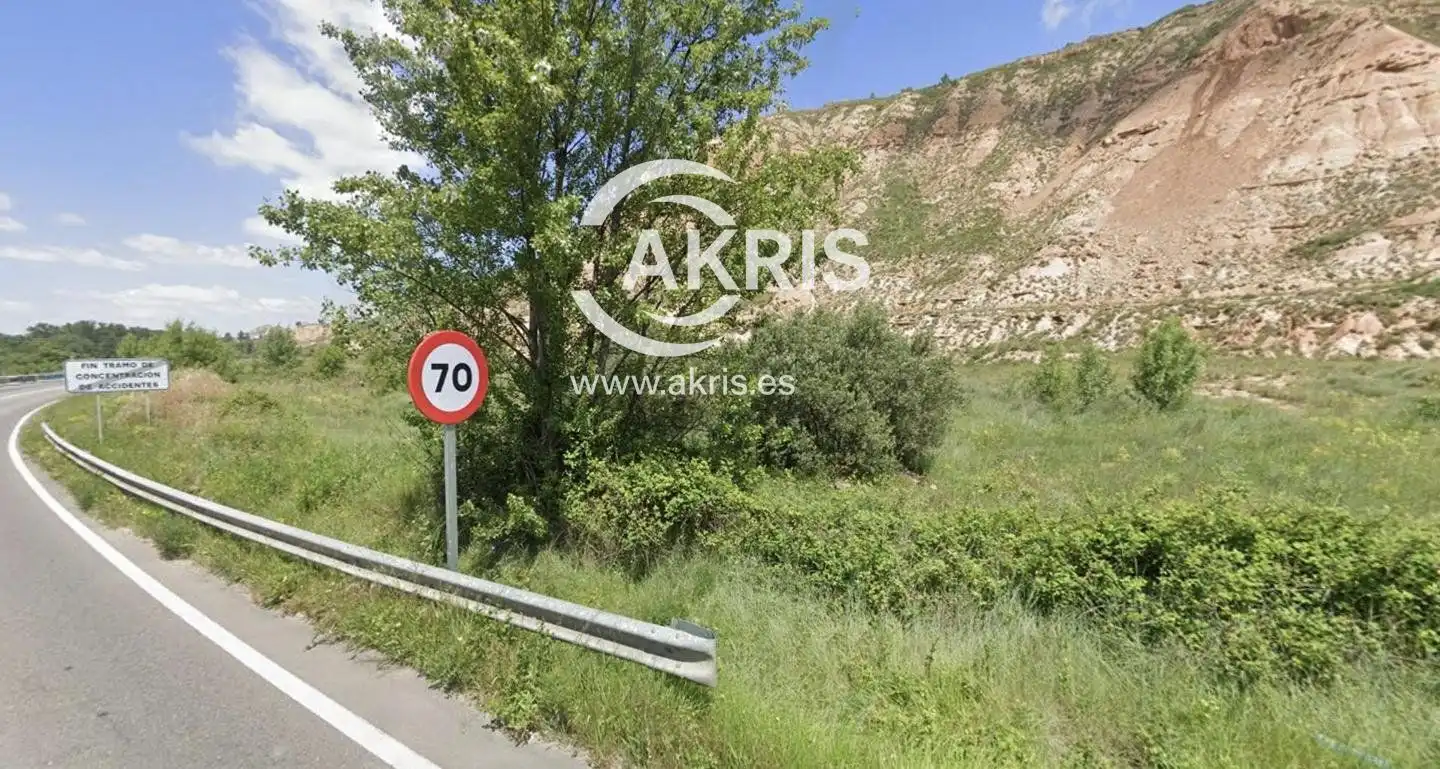 Rustikales Grundstück zum Verkauf in Avenida de Mendavia, paraje Cantabria, imagen 2