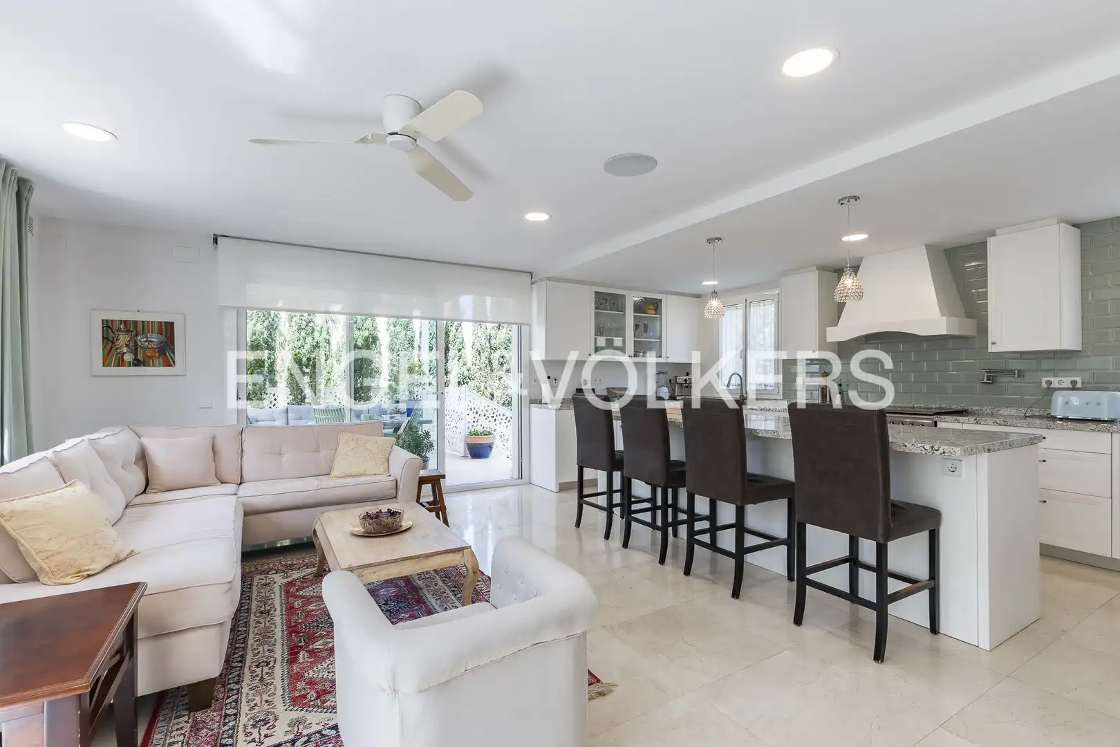 Living room of Houses for sale in Castelldefels  with Heating, Private garden and Terrace