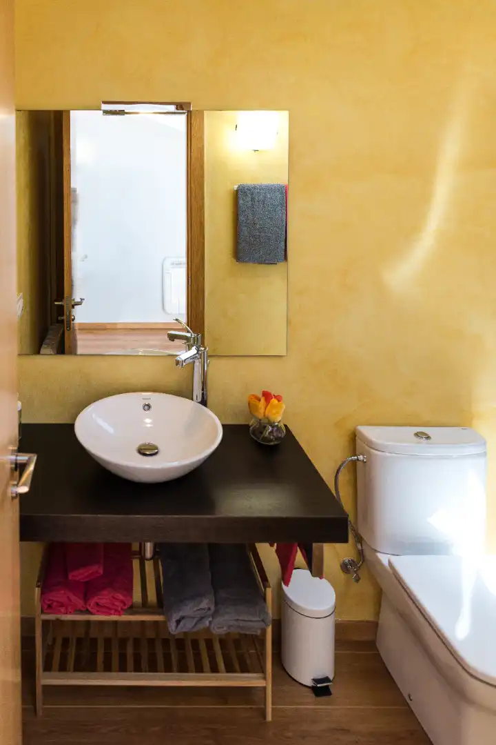 Baño de Finca rústica en venta en Passanant i Belltall con Calefacción, Parquet y Terraza