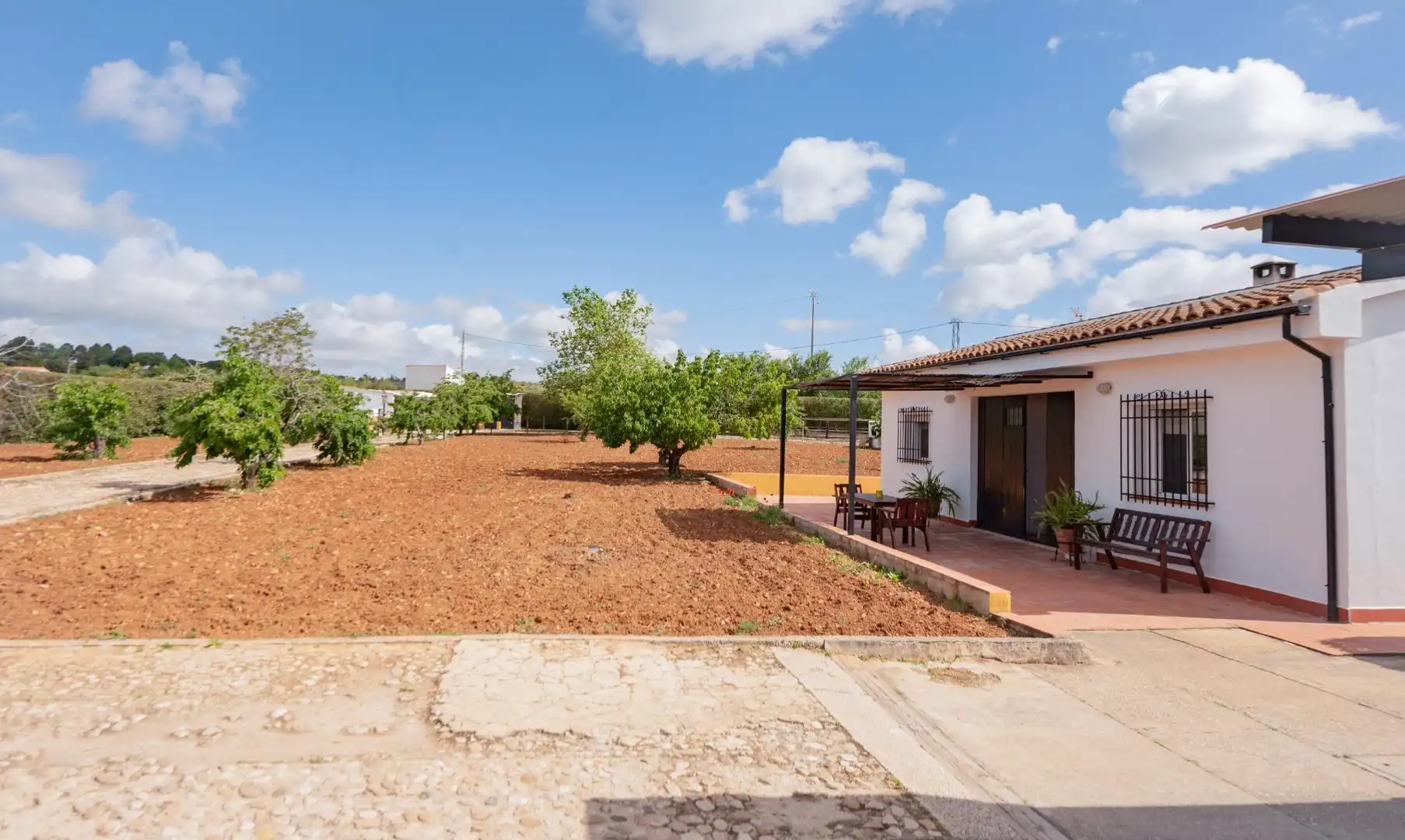 House with garden for sale in Villanueva del Rosario