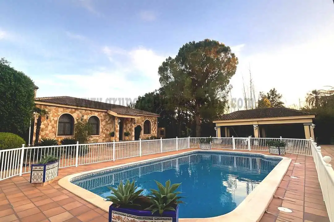 Villa avec piscine à vendre à Elche ciudad, imagen 2