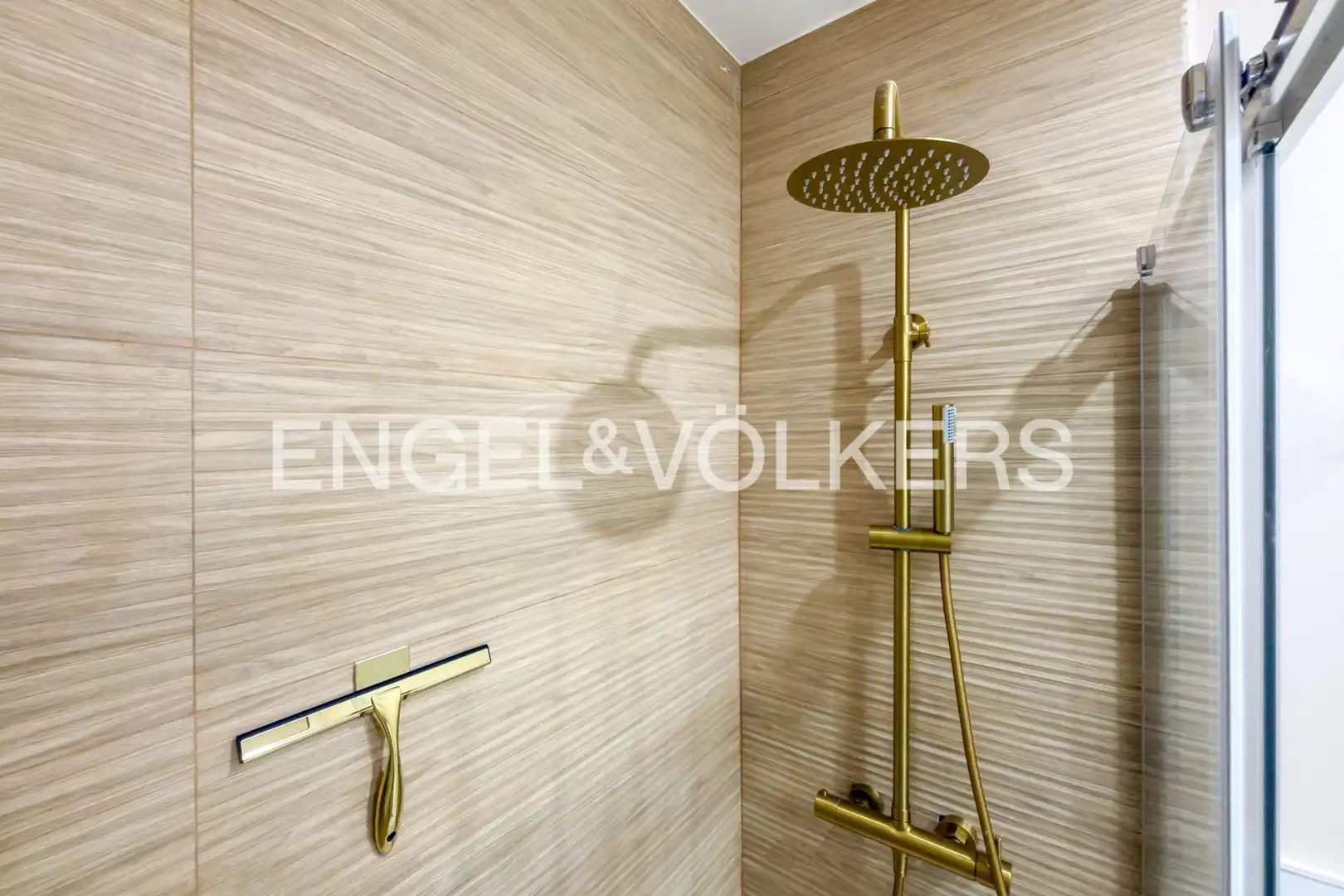 Bathroom of Flat for rent in Ciutat Vella
