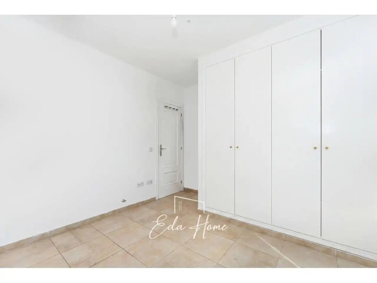 Casa o chalet en venta en La Bisbal del Penedès con Aire acondicionado, Calefacción y Jardín privado