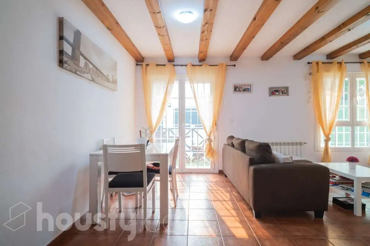 Casa o xalet en venda a Calle Rio sil, Miraflores de la Sierra