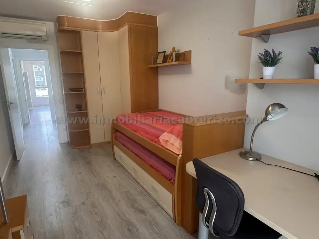 Dormitori de Pis de lloguer en  Logroño amb Aire condicionat, Calefacció i Parquet
