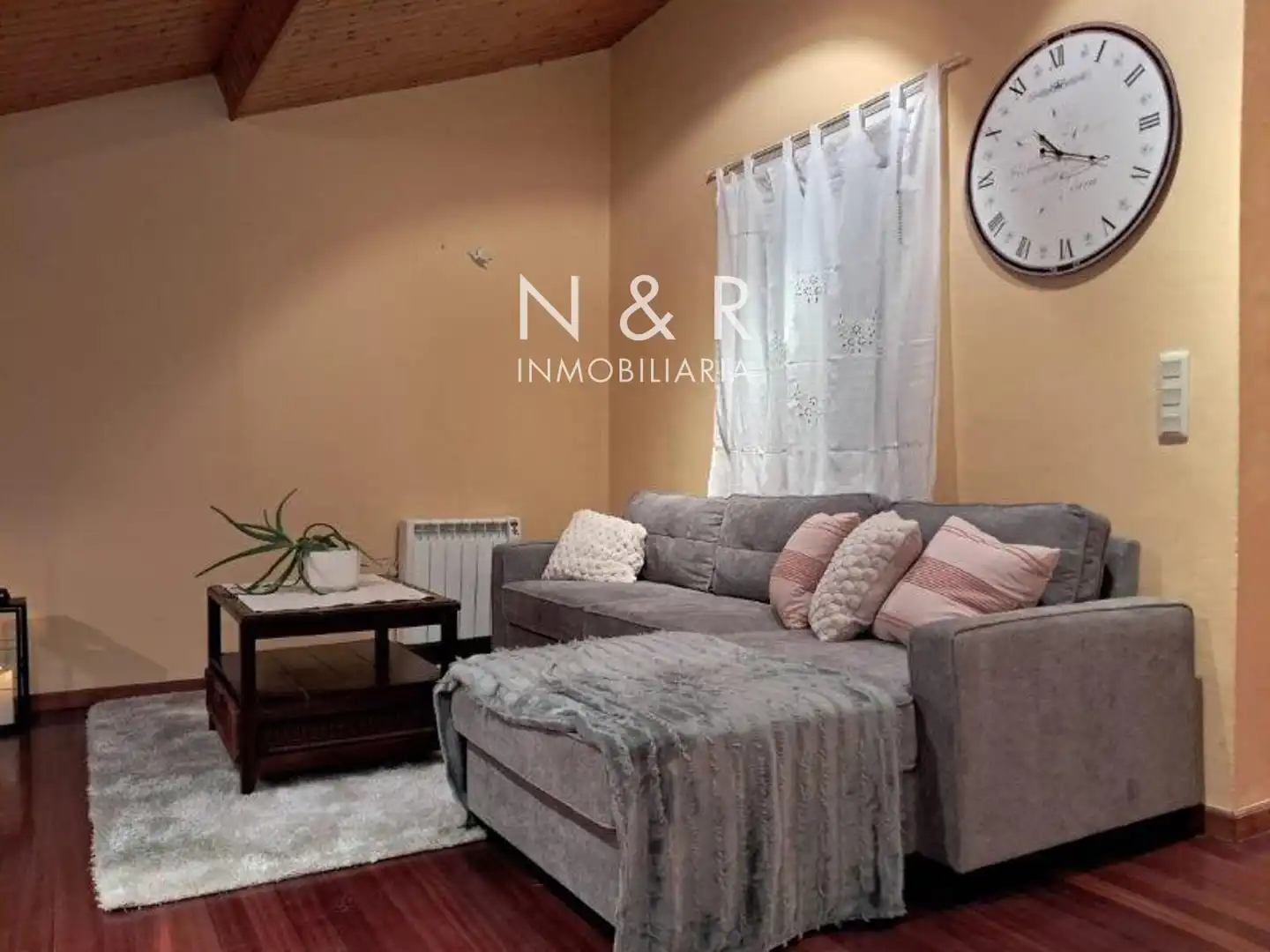 Attic for rent in Virxe Cerca, Concheiros - Fontiñas