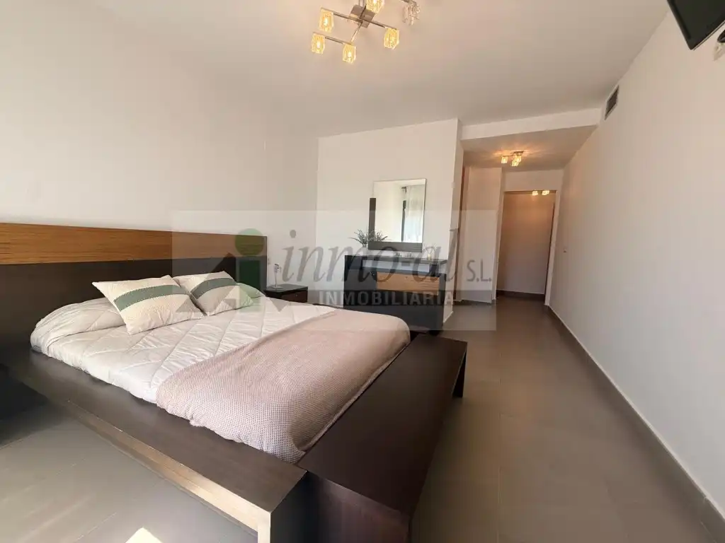 Habitación de Ático en venta en Almazora / Almassora con Terraza y Balcón