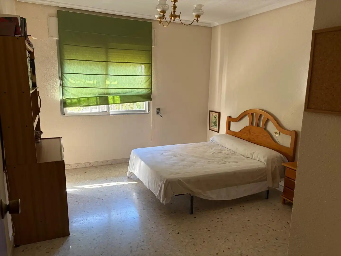 Dormitori de Casa o xalet en venda en Benidorm amb Aire condicionat, Calefacció i Jardí privat