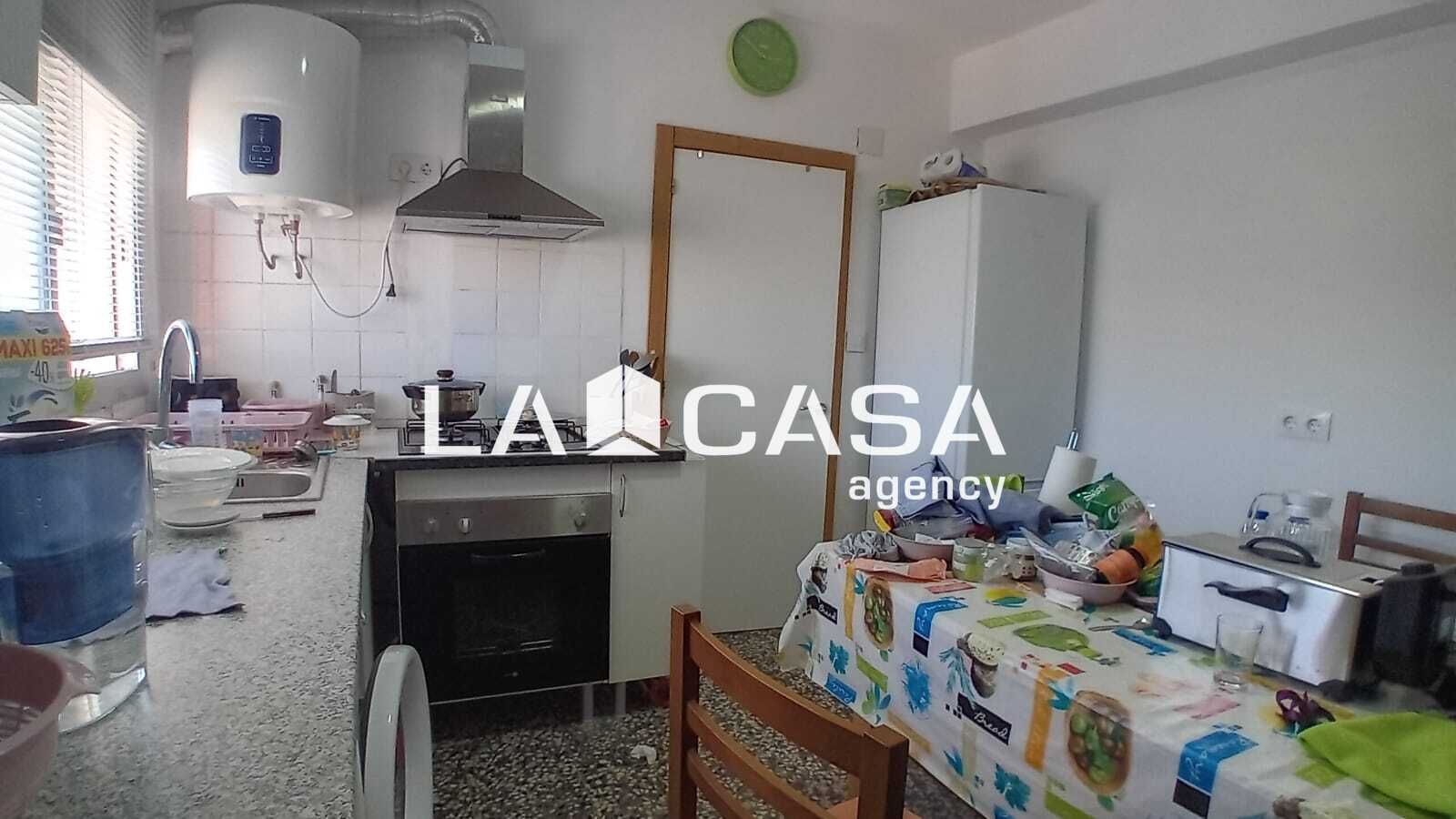 Cuina de Pis en venda en Algeciras amb Terrassa