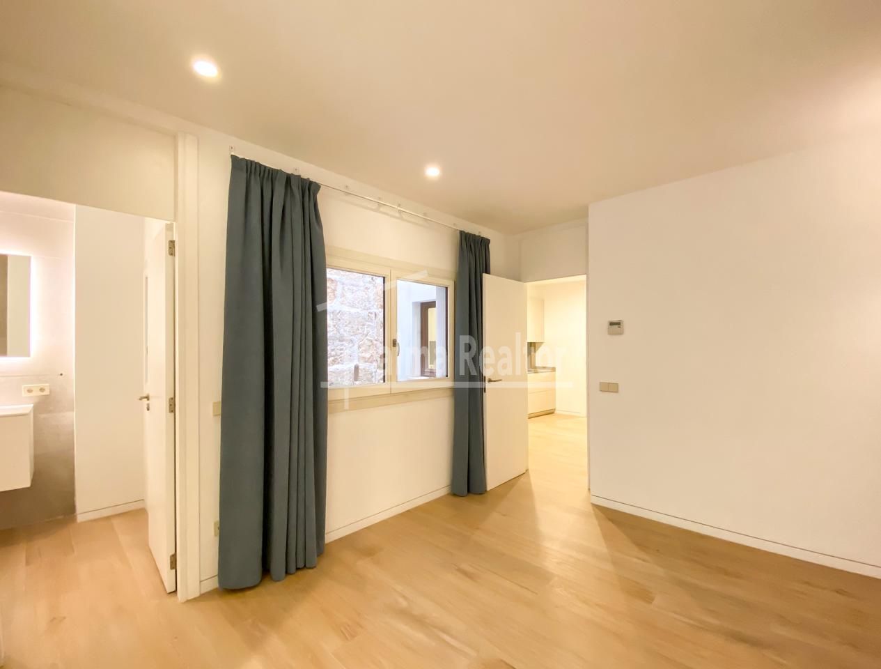 Bedroom of Loft for sale in  Palma de Mallorca  with Air Conditioner, Parquet flooring and Balcony