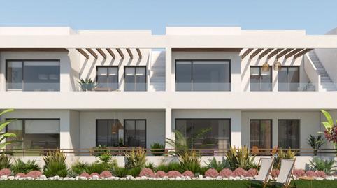 Foto 4 de Casa adosada en venda a Playa de los Náufragos, Torrevieja