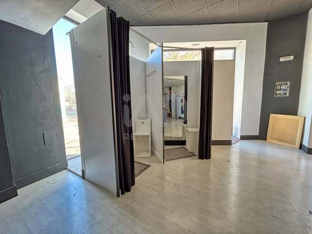 Local comercial en Alquiler en  Calle Maternidad 1, 1 en Centro - Plaza Mayor