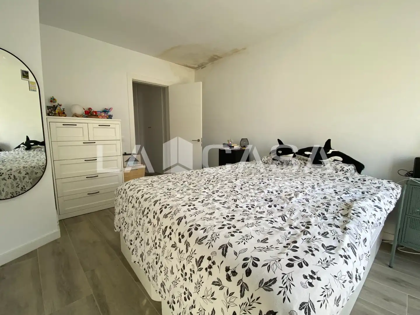 Dormitori de Dúplex en venda en Santa Coloma de Gramenet amb Calefacció, Terrassa i Balcó
