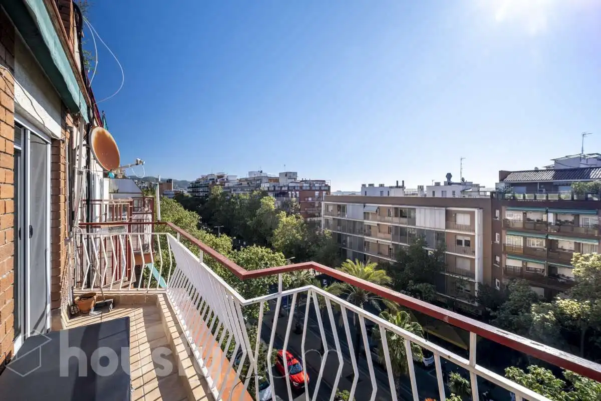 Außenansicht von Dachboden zum Verkauf in Barcelona mit Klimaanlage, Heizung und Terrasse