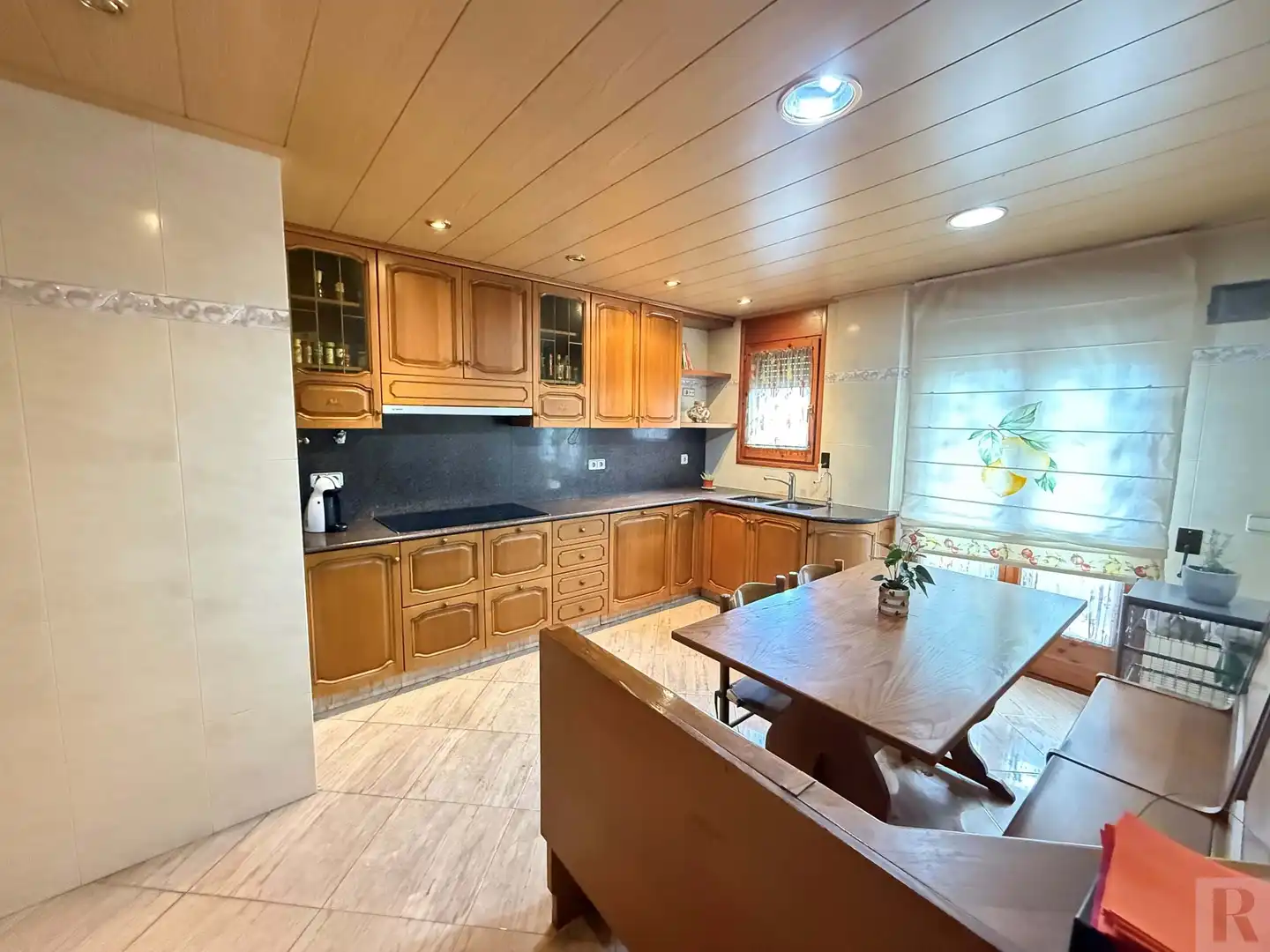 Casa adosada en venta en Avinguda Francesc Macià, Avià