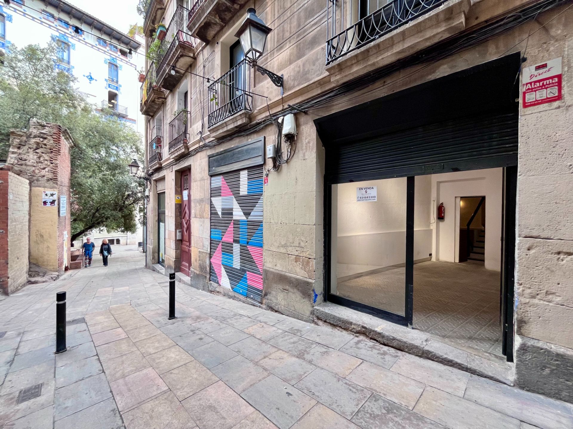 Exterior view of Premises for sale in  Barcelona Capital