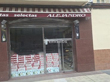 Local comercial en venta en MURRIETA