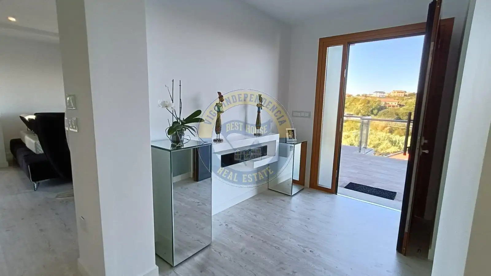 Casa o chalet en venta en Vigo  con Jardín privado, Terraza y Trastero