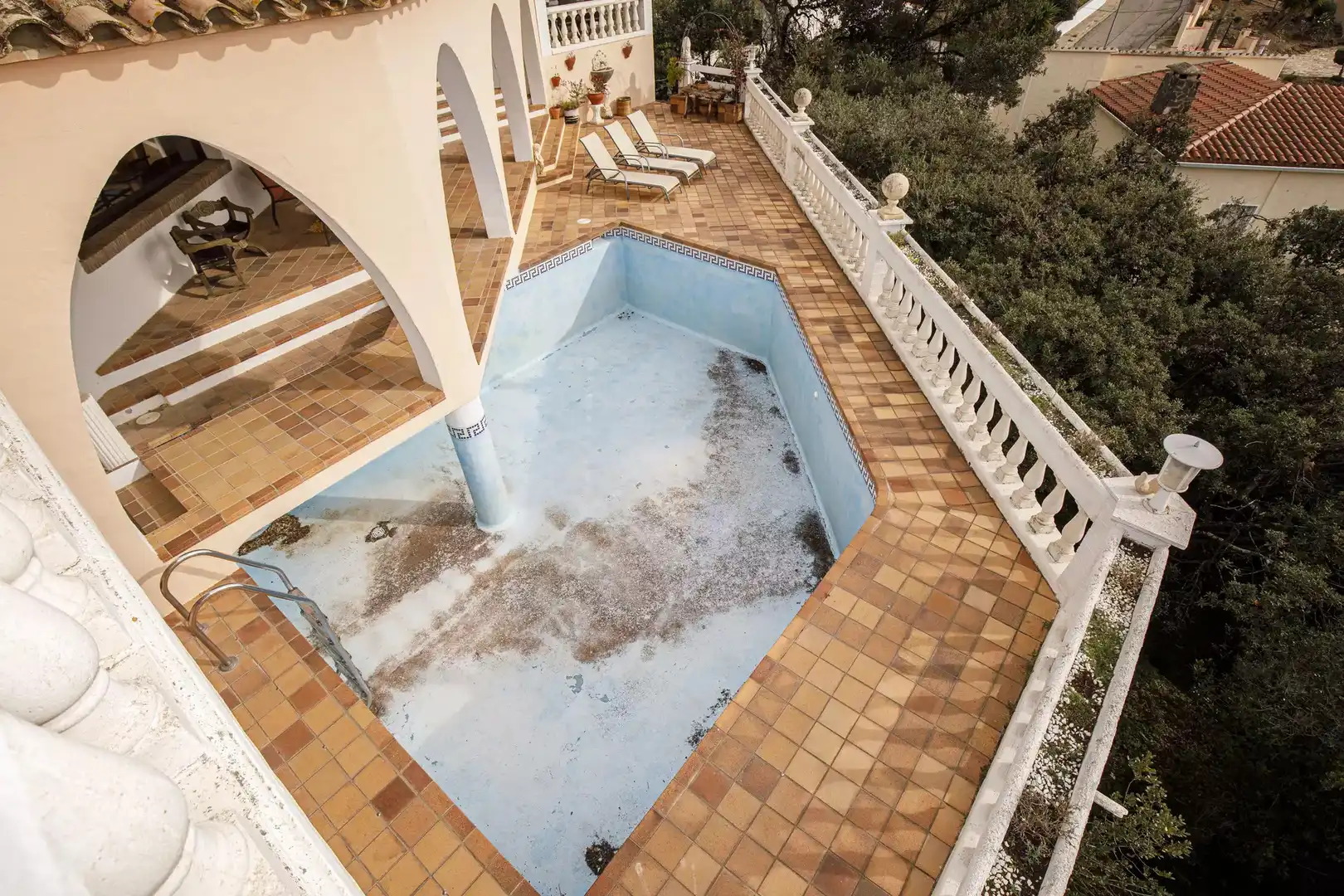 Piscina de Casa o xalet en venda en Roses amb Aire condicionat, Calefacció i Jardí privat