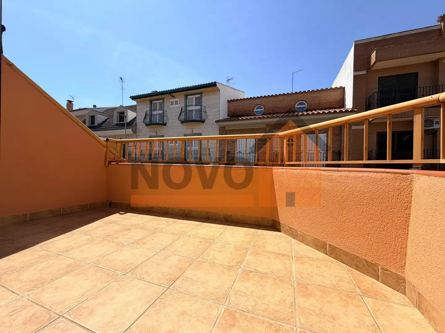 Detached homes for sale in Xativa, Silla