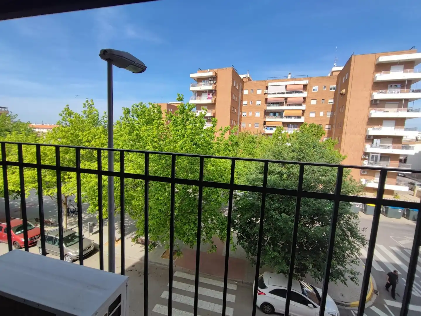 Exterior view of Flat for sale in Sueca  with Air Conditioner and Storage room
