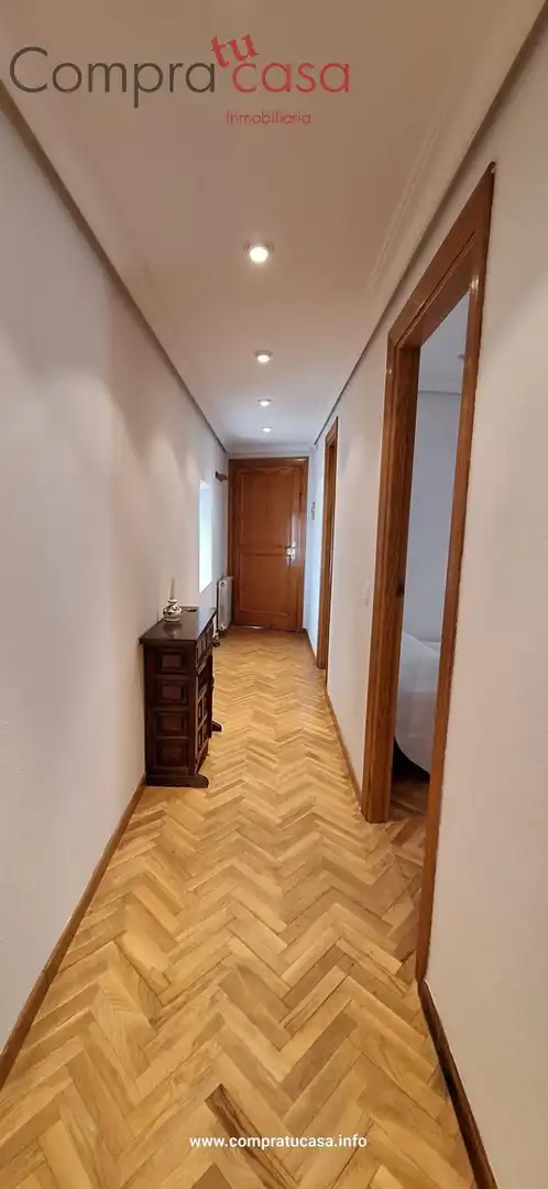 Wohnung zur Miete in Trescasas mit Heizung, Parkett und Möbliert